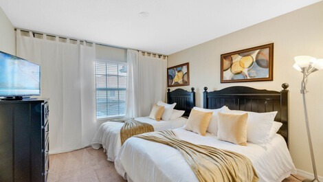 Beautiful 4-bedroom house in Kissimmee