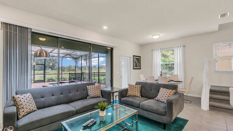 House near Disney with 5 bedrooms.