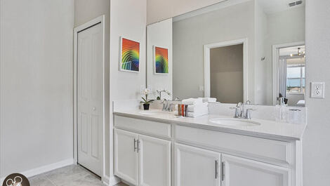 Beautiful vacation home near Disney.