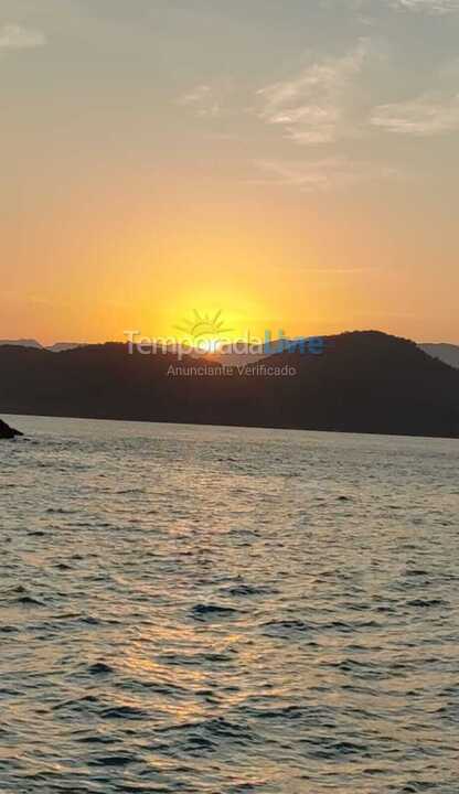 Casa para aluguel de temporada em Ubatuba (Maranduba)