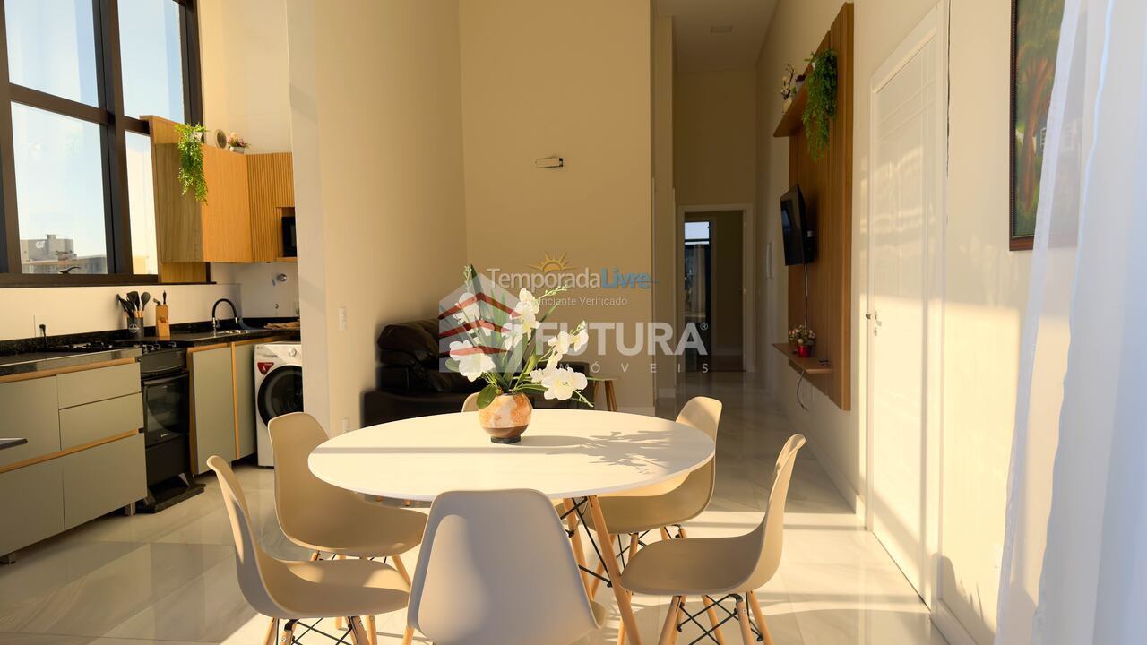 Apartment for vacation rental in Bombinhas (Praia de Bombas)