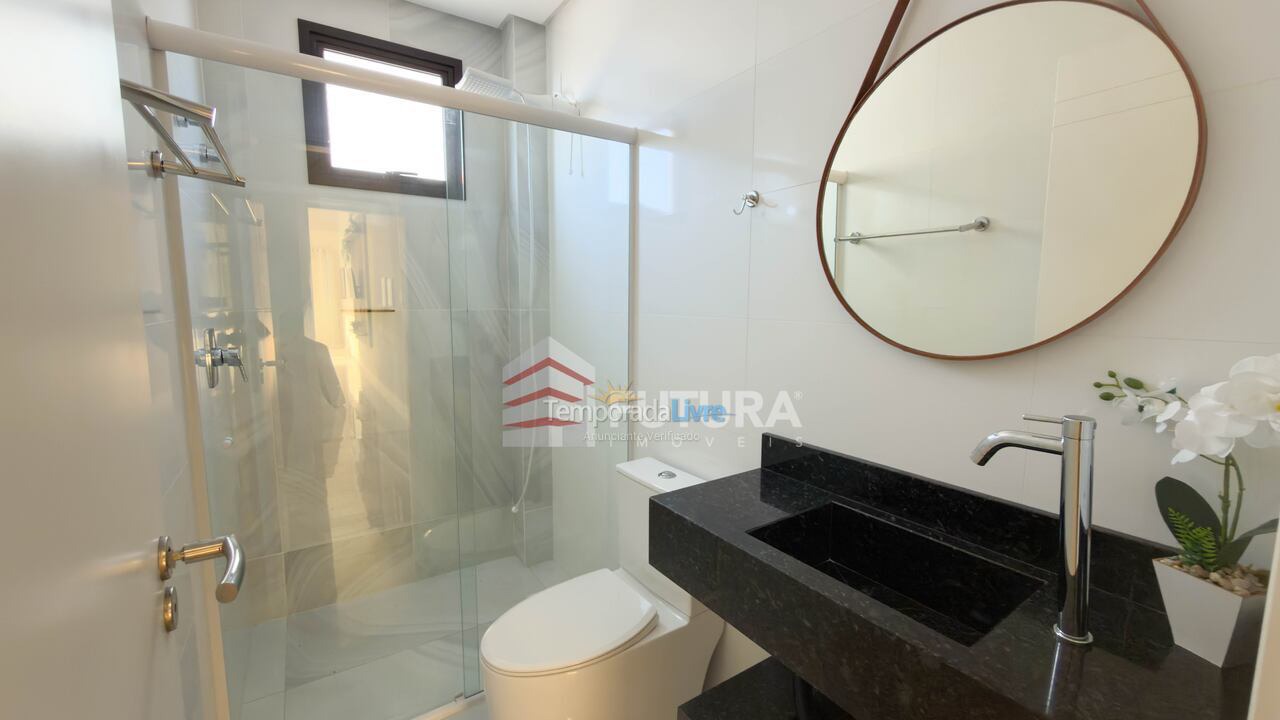 Apartment for vacation rental in Bombinhas (Praia de Bombas)