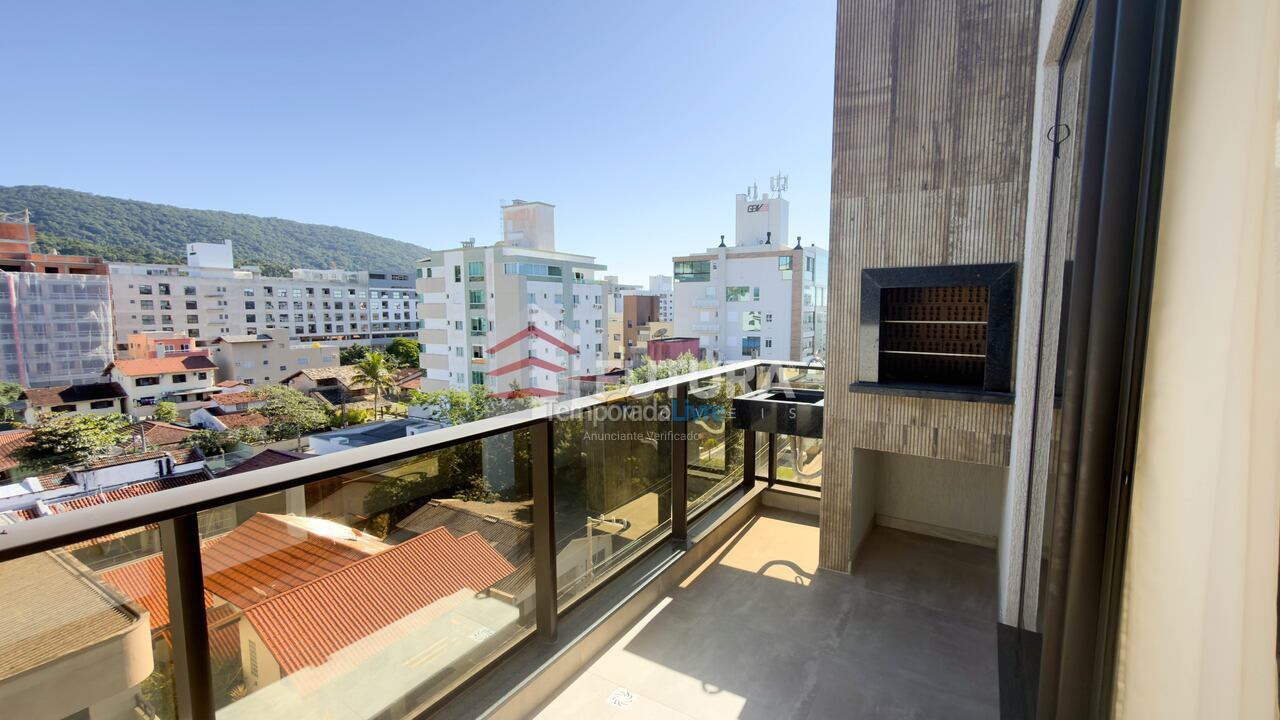 Apartment for vacation rental in Bombinhas (Praia de Bombas)
