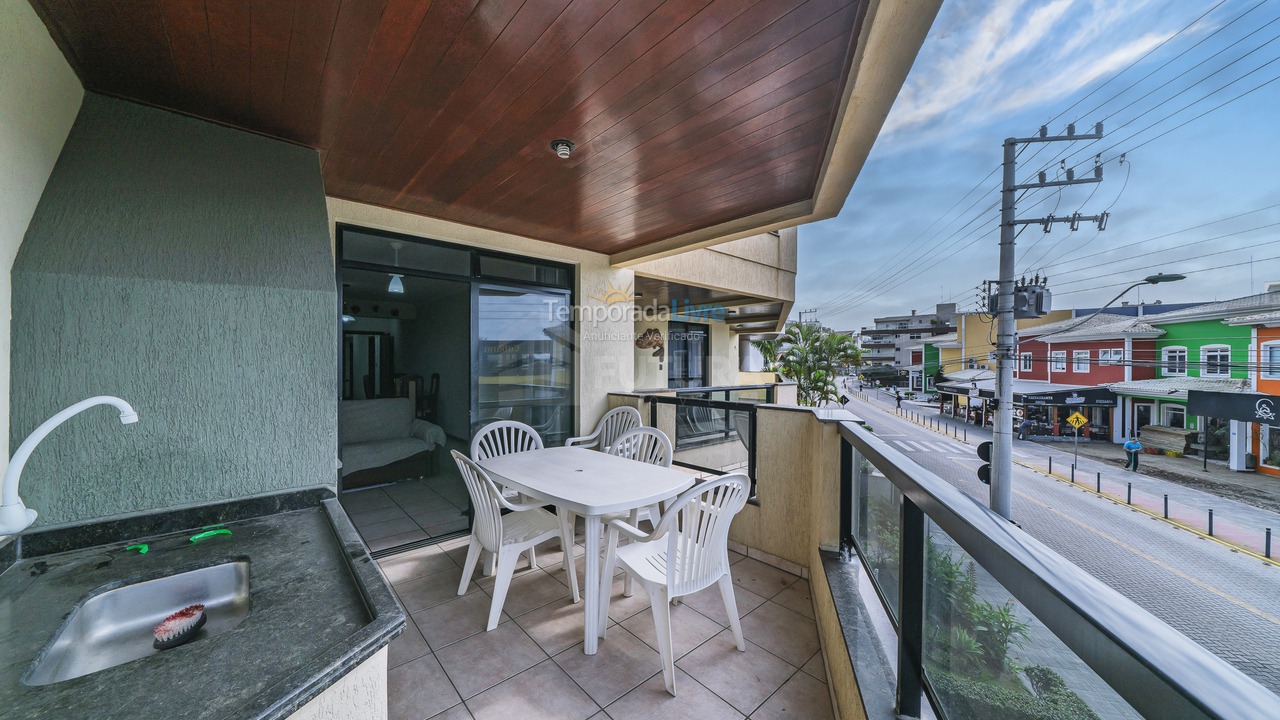 Apartment for vacation rental in Bombinhas (Praia de Bombinhas)