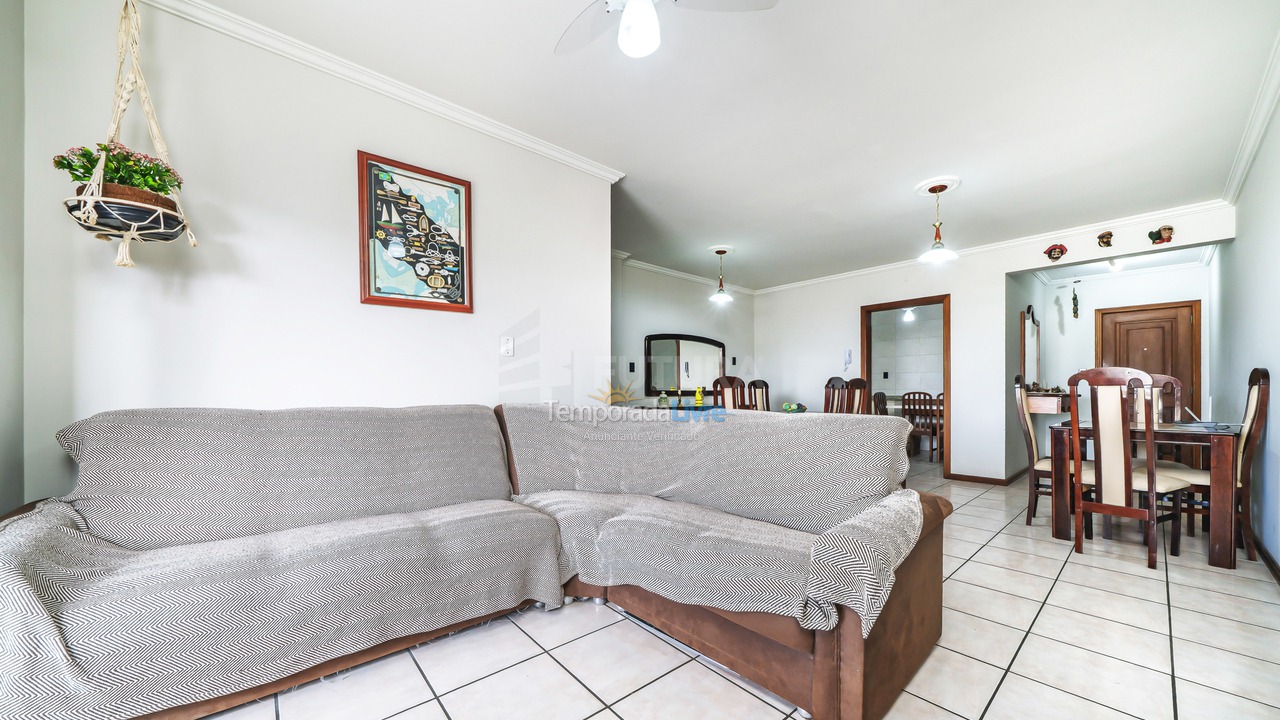 Apartment for vacation rental in Bombinhas (Praia de Bombinhas)