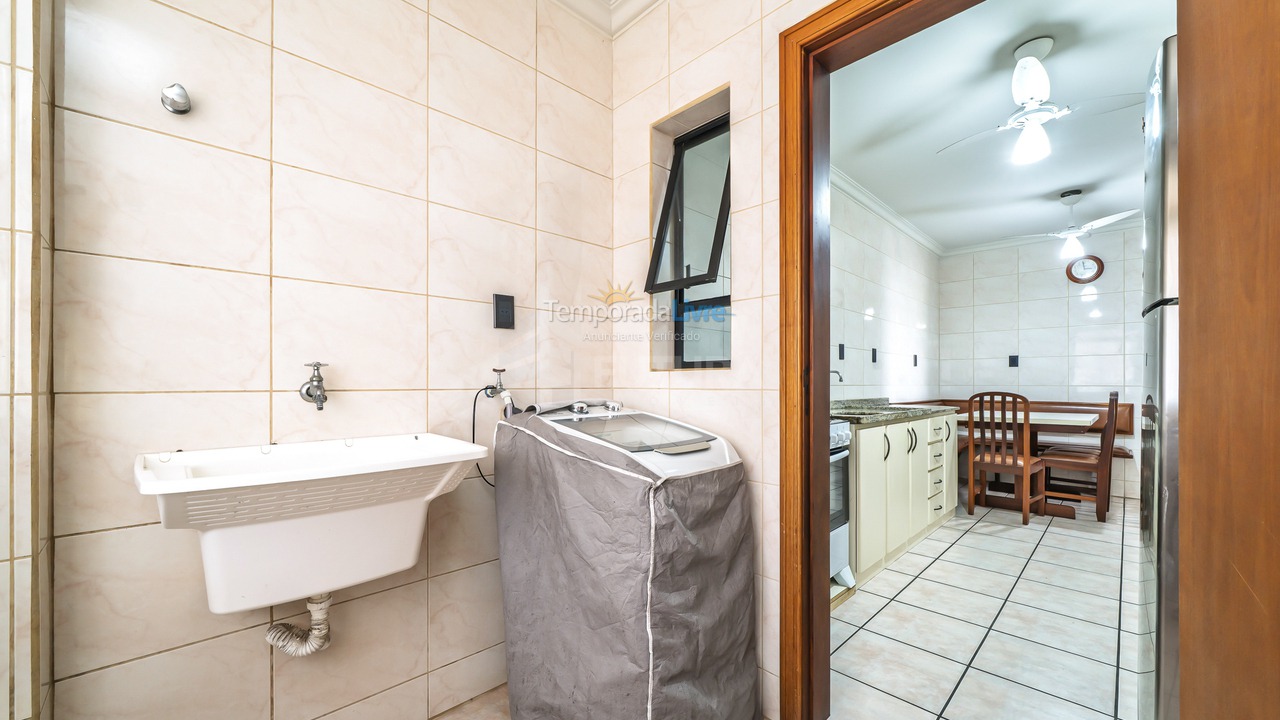 Apartment for vacation rental in Bombinhas (Praia de Bombinhas)