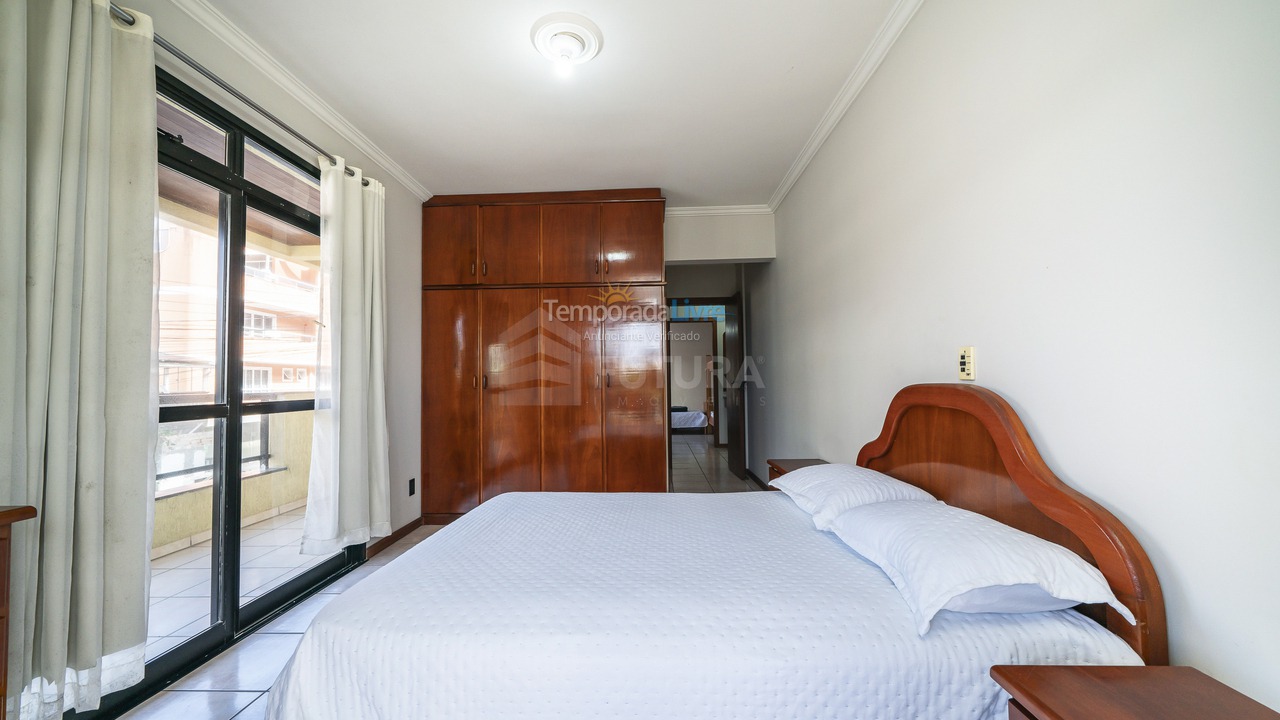 Apartment for vacation rental in Bombinhas (Praia de Bombinhas)
