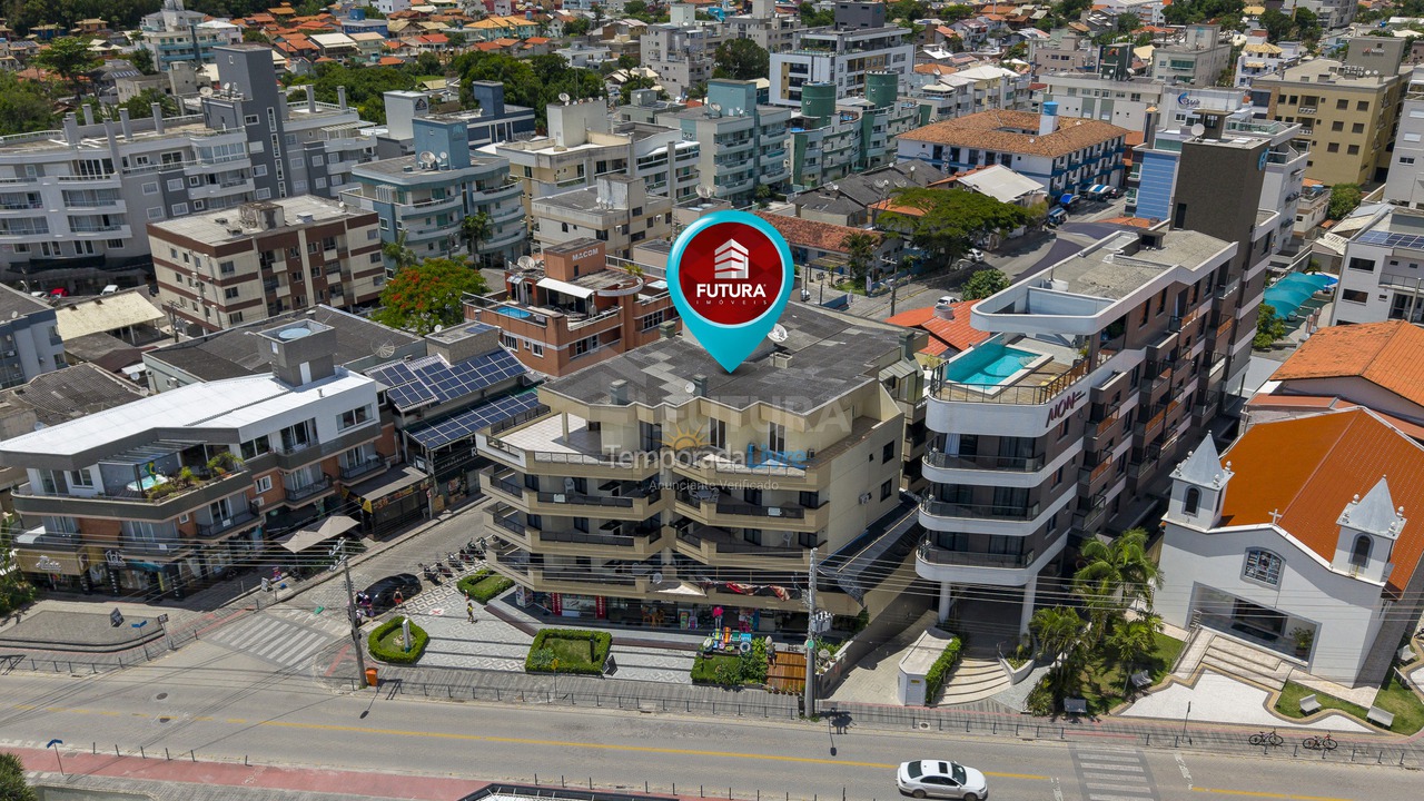 Apartment for vacation rental in Bombinhas (Praia de Bombinhas)