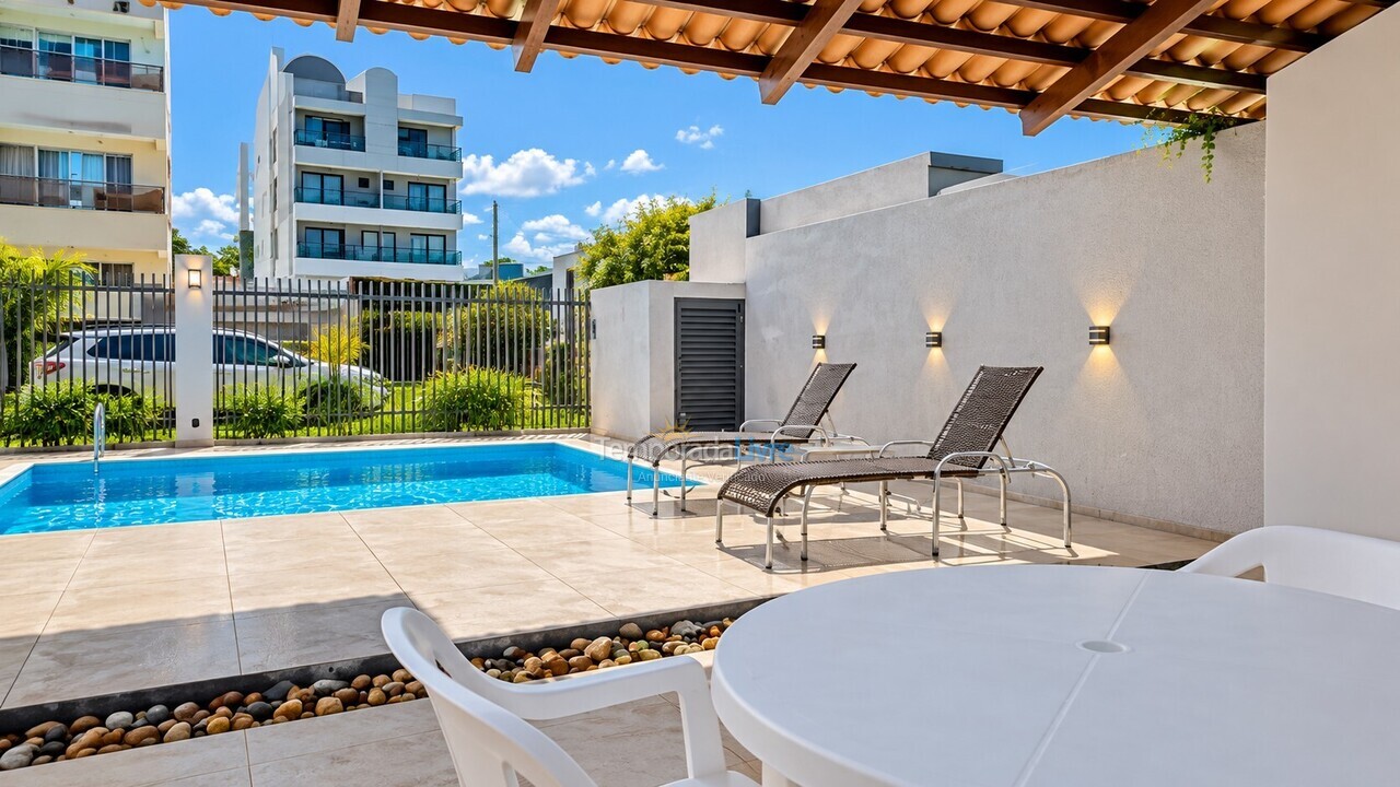 Casa para aluguel de temporada em Bombinhas (Canto Grande)