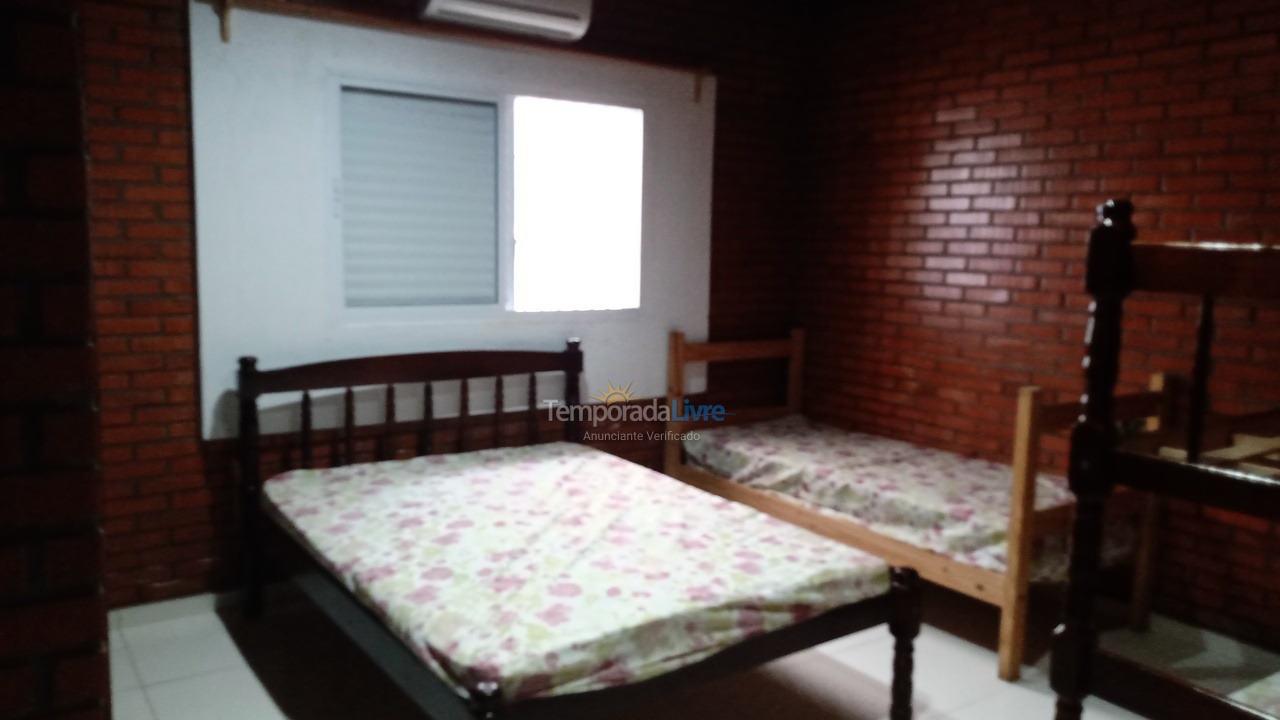 Casa para alquiler de vacaciones em Ubatuba (Praia Grande)