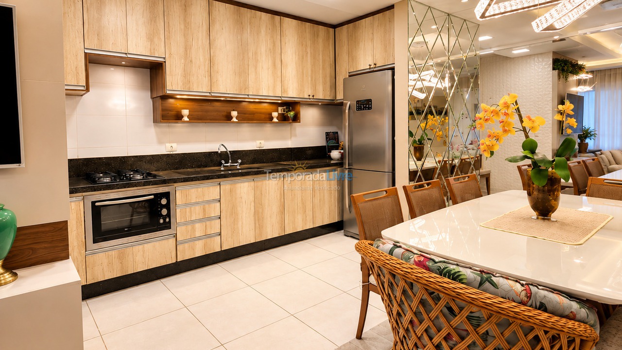 Apartamento para alquiler de vacaciones em Matinhos (Caiobá)