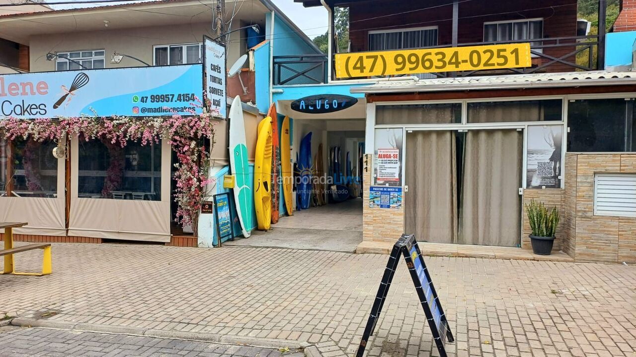 Casa para aluguel de temporada em Bombinhas (Canto Grande)