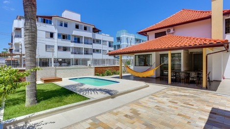 Espetacular casa com piscina em Canasvieiras