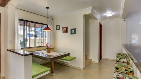 Espetacular casa com piscina em Canasvieiras