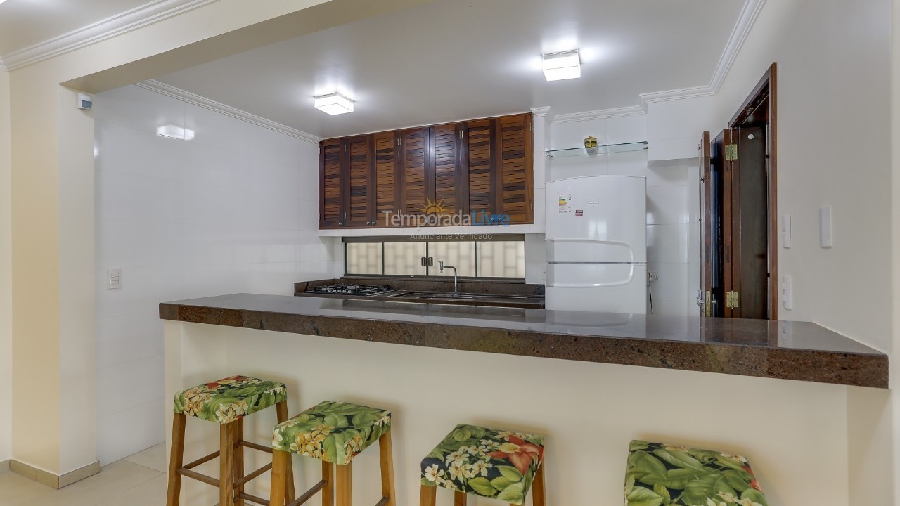 Casa para aluguel de temporada em Florianopolis (Canasvieiras)