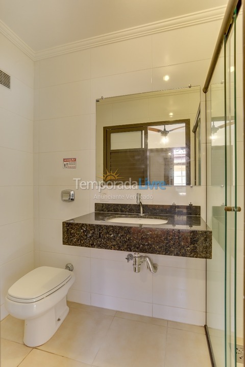 Casa para aluguel de temporada em Florianopolis (Canasvieiras)