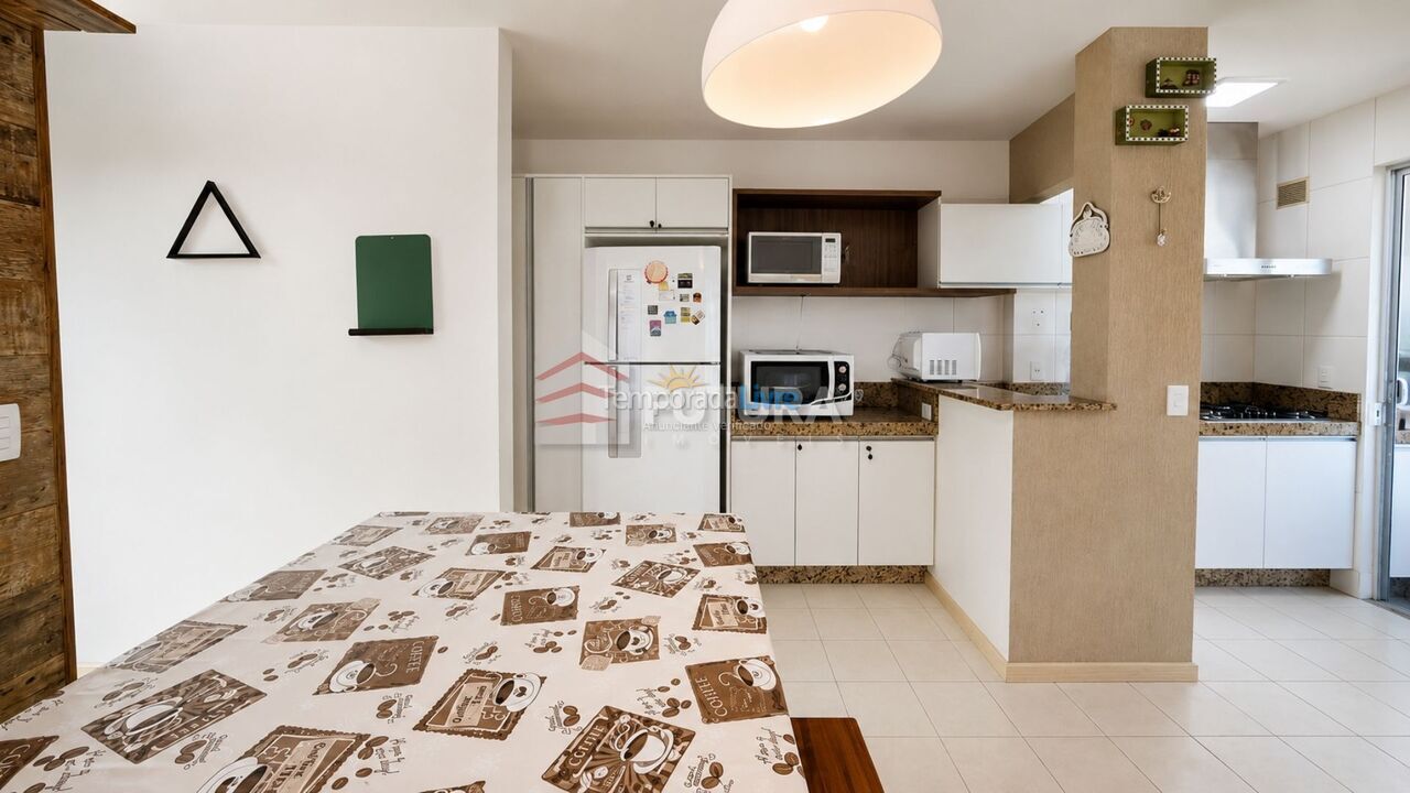 Apartamento para aluguel de temporada em Bombinhas (Praia de Bombas)