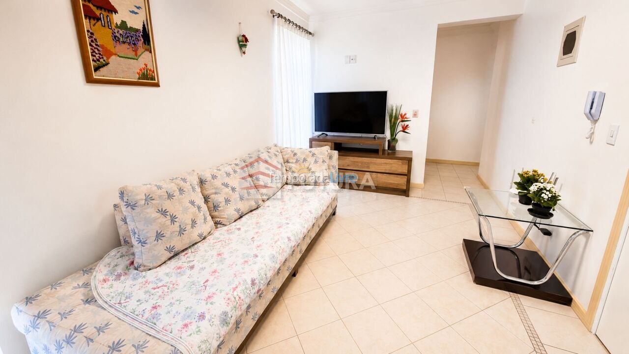 Apartamento para aluguel de temporada em Bombinhas (Praia de Bombas)