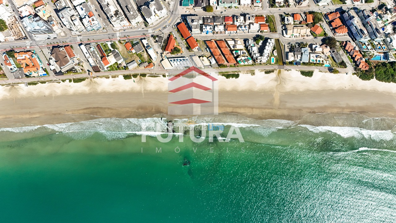 Apartamento para aluguel de temporada em Bombinhas (Praia de Bombas)