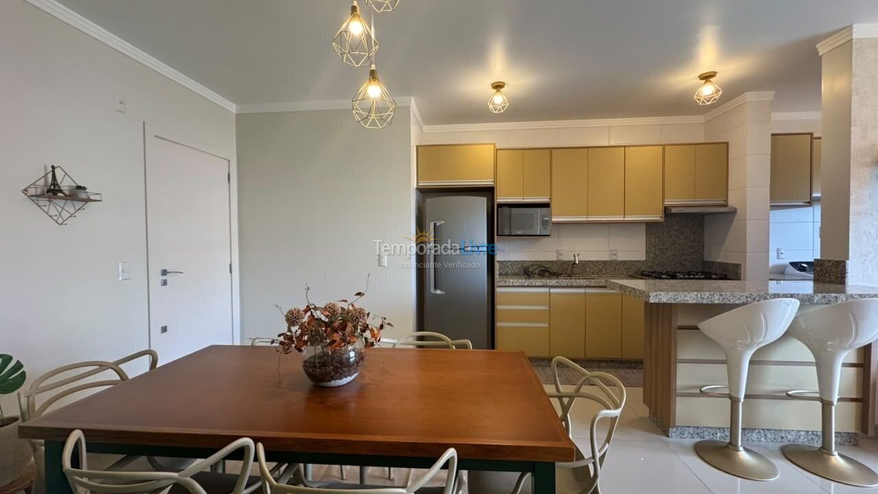 Apartment for vacation rental in Bombinhas (Praia de Bombas)