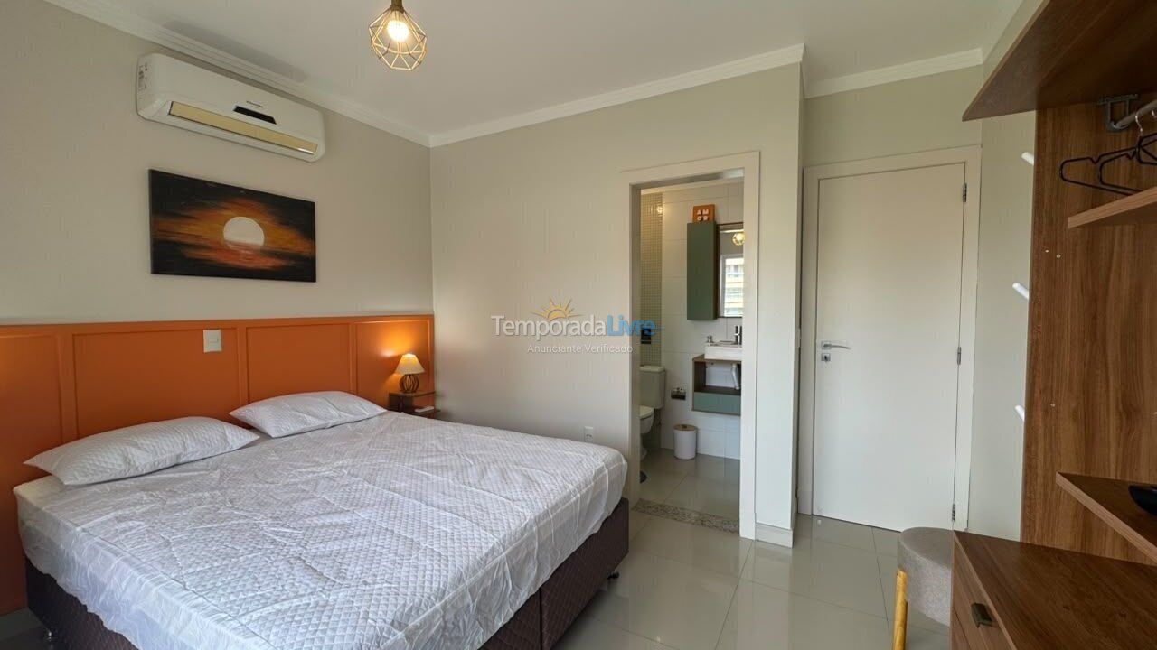 Apartment for vacation rental in Bombinhas (Praia de Bombas)