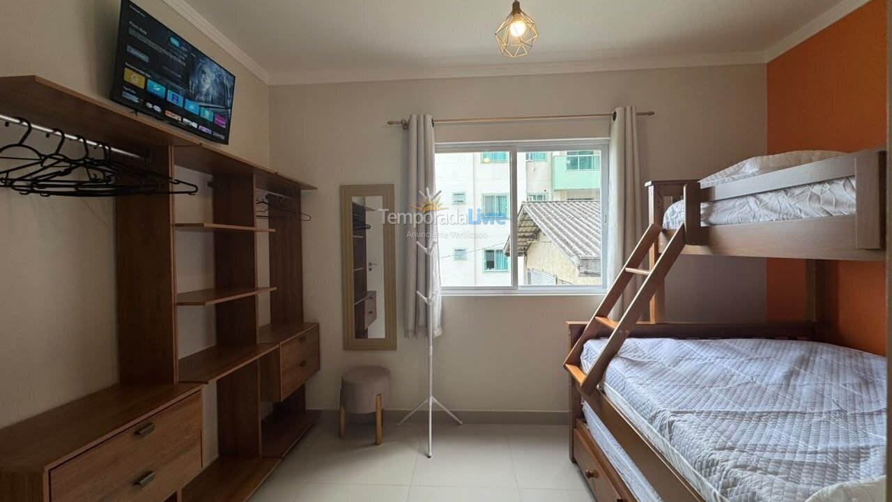 Apartment for vacation rental in Bombinhas (Praia de Bombas)