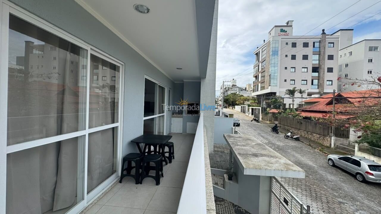 Apartment for vacation rental in Bombinhas (Praia de Bombas)