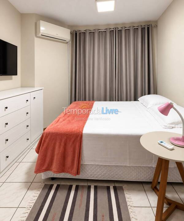 Apartment for vacation rental in Itapema (Meia Praia)