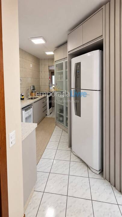 Apartment for vacation rental in Itapema (Meia Praia)