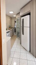Excellent location, 3 bedrooms with air conditioning.