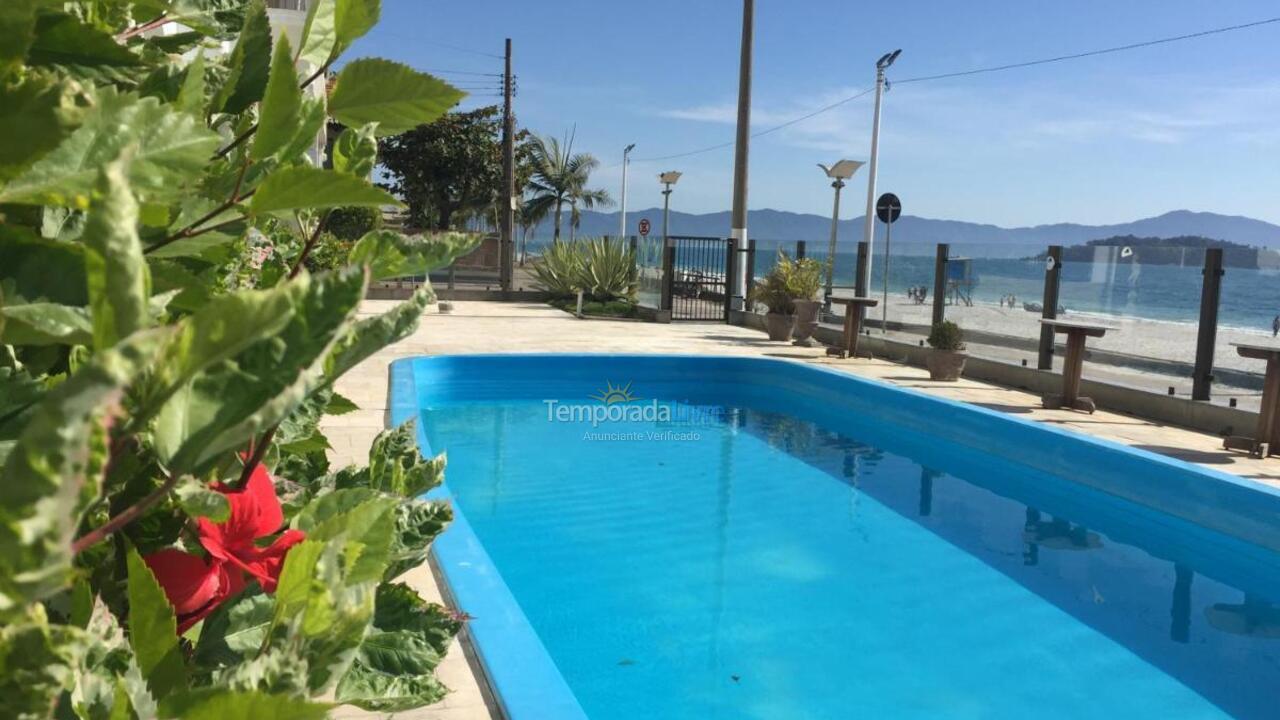 Apartamento para aluguel de temporada em Florianopolis (Canasvieiras)