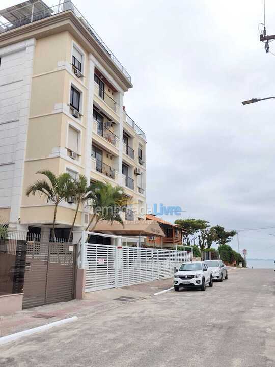 Apartamento para aluguel de temporada em Florianopolis (Canasvieiras)