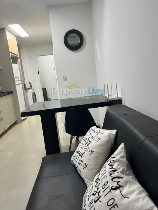 Apartamento para aluguel de temporada em Florianopolis (Canasvieiras)
