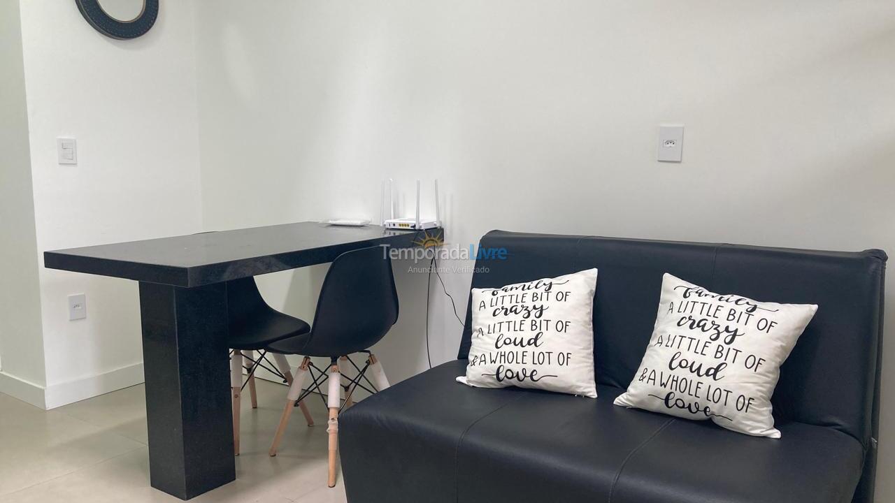 Apartamento para aluguel de temporada em Florianopolis (Canasvieiras)