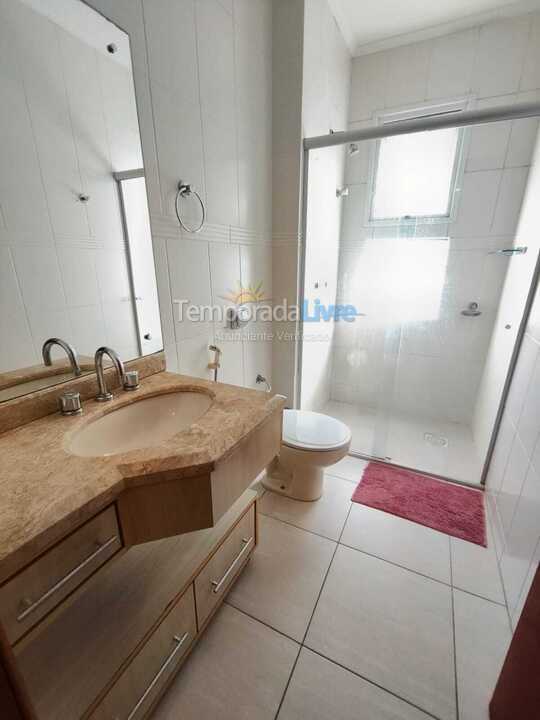 Casa para aluguel de temporada em Florianopolis (Canasvieiras)