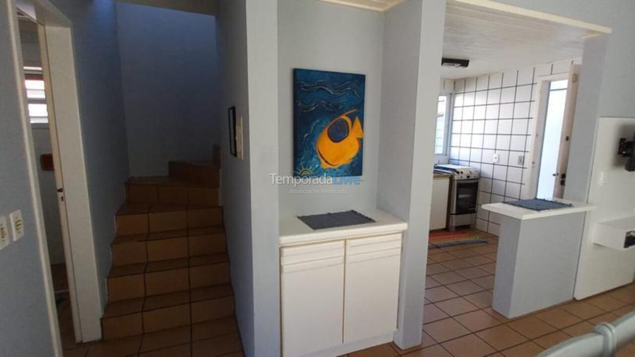 Casa para aluguel de temporada em Florianopolis (Canasvieiras)
