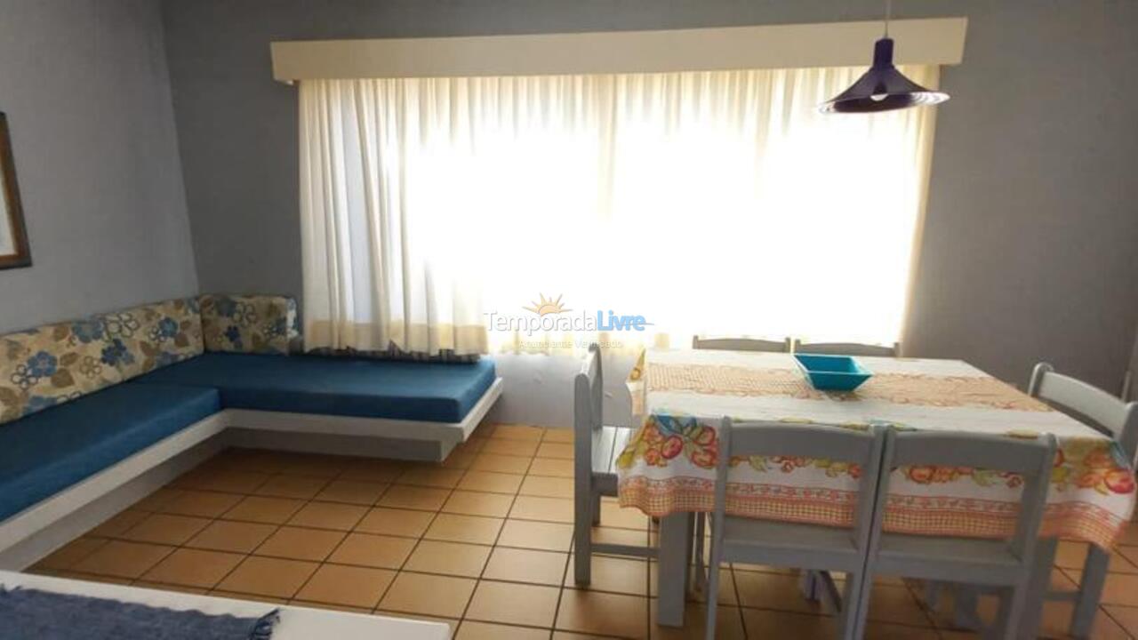 Casa para aluguel de temporada em Florianopolis (Canasvieiras)