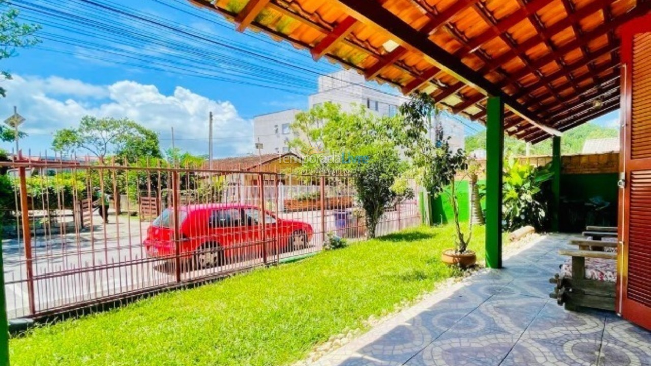 Casa para alquiler de vacaciones em Florianopolis (Canasvieiras)