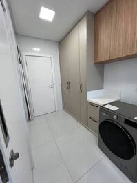 LINDO APARTAMENTO DISPONÍVEL PARA A TEMPORADA EM ITAPEMA/SC