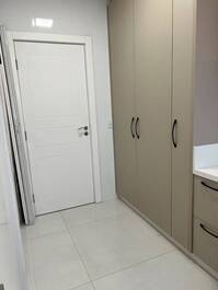 LINDO APARTAMENTO DISPONÍVEL PARA A TEMPORADA EM ITAPEMA/SC