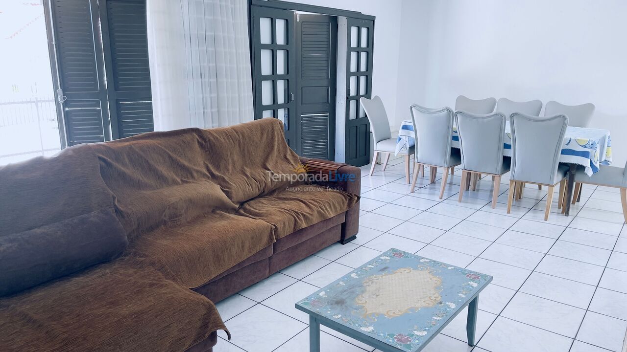 House for vacation rental in Bombinhas (Praia de Bombinhas)