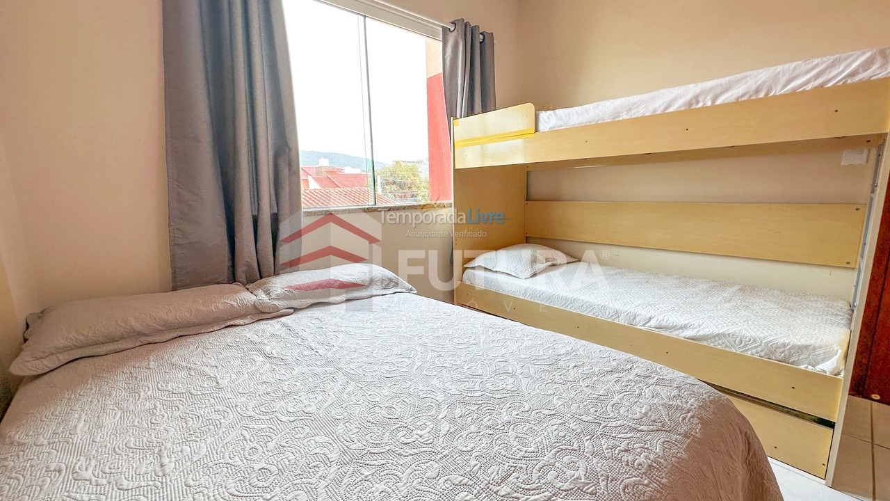 House for vacation rental in Bombinhas (Praia de Bombas)