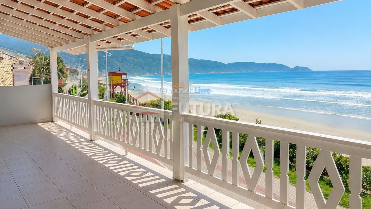 House for vacation rental in Bombinhas (Praia de Bombas)