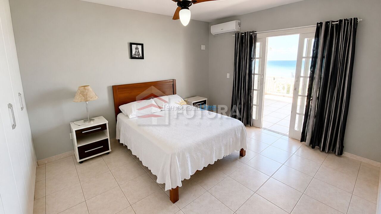 House for vacation rental in Bombinhas (Praia de Bombas)