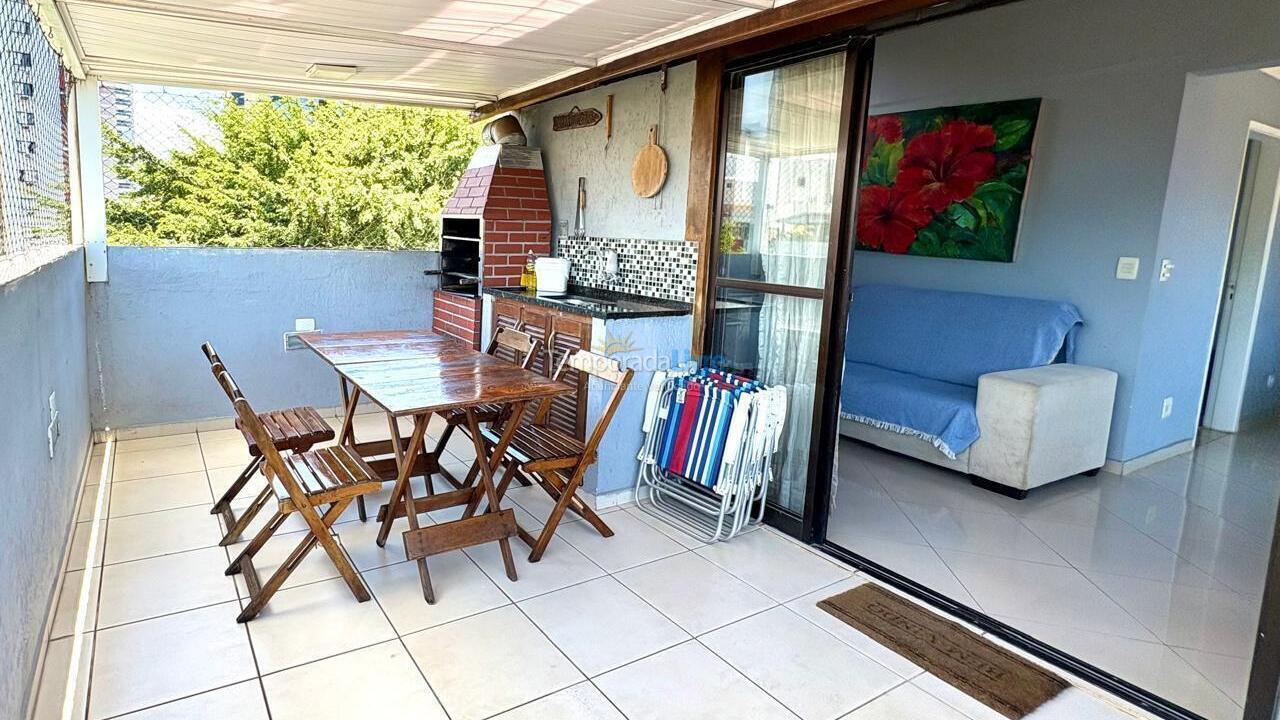 Apartamento para aluguel de temporada em Guarujá (Praia do Tombo)