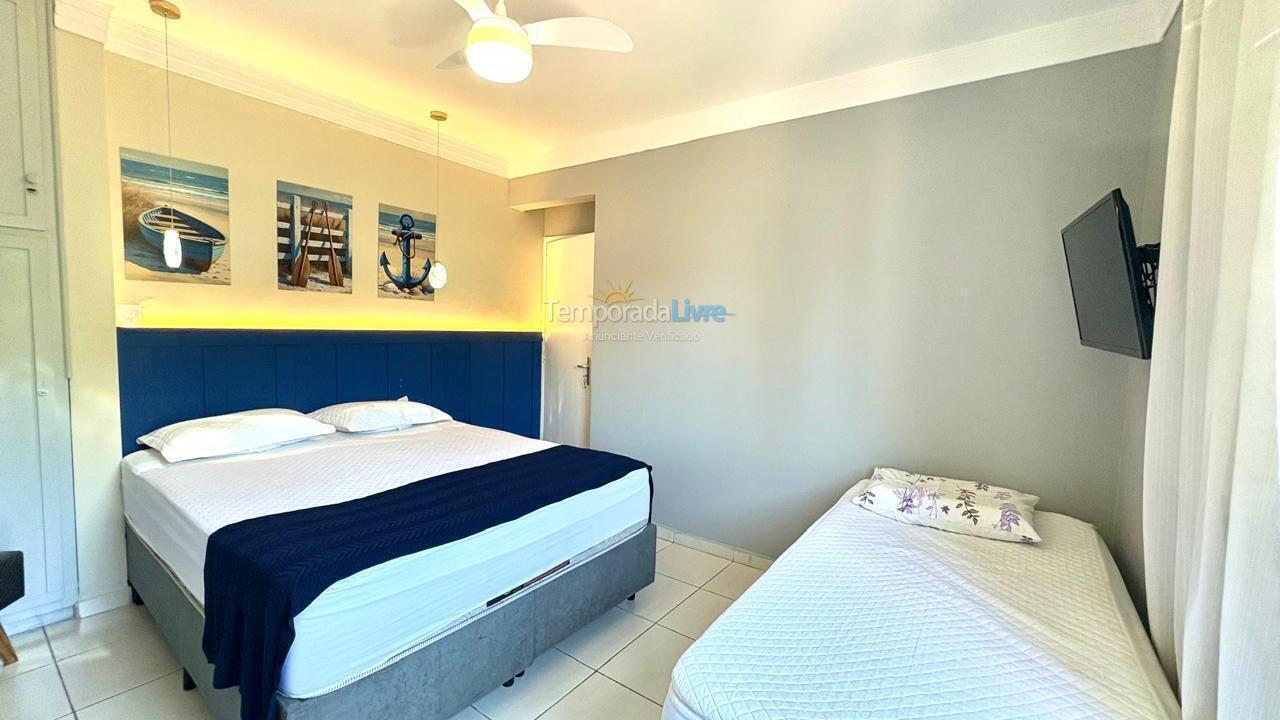Apartamento para aluguel de temporada em Guarujá (Praia do Tombo)