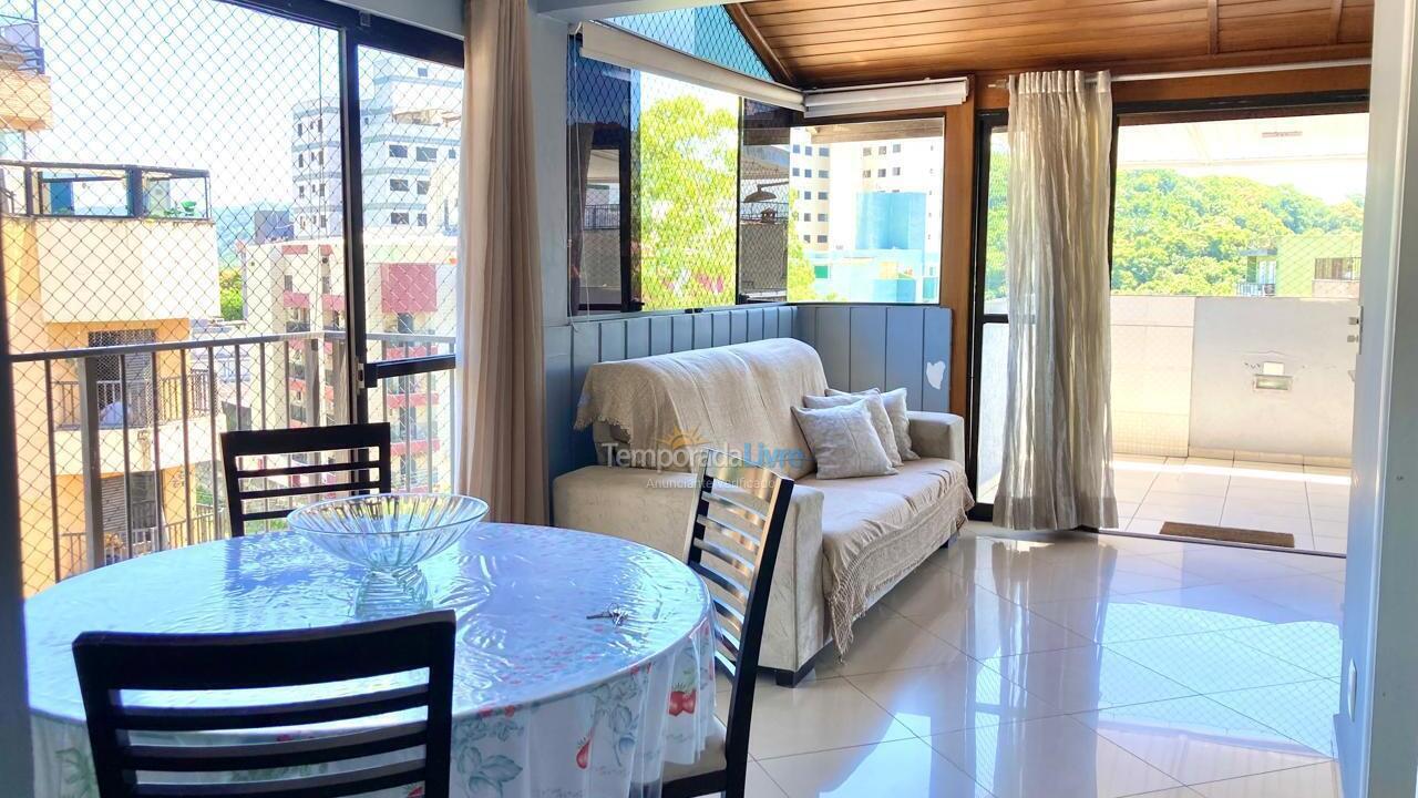 Apartamento para aluguel de temporada em Guarujá (Praia do Tombo)