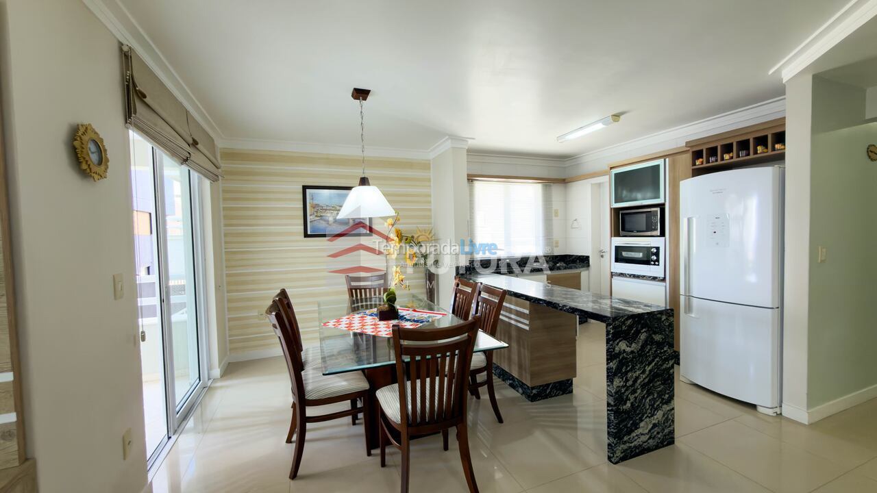 Apartamento para alquiler de vacaciones em Bombinhas (Praia de Bombas)