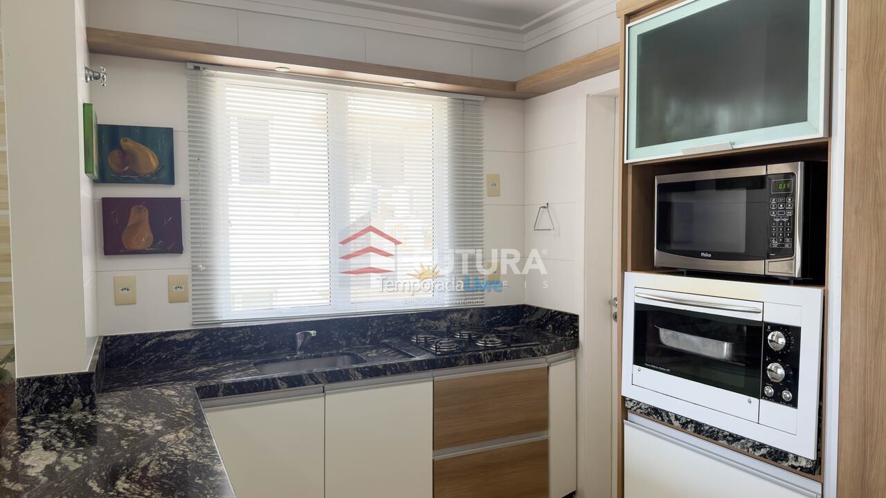 Apartamento para alquiler de vacaciones em Bombinhas (Praia de Bombas)