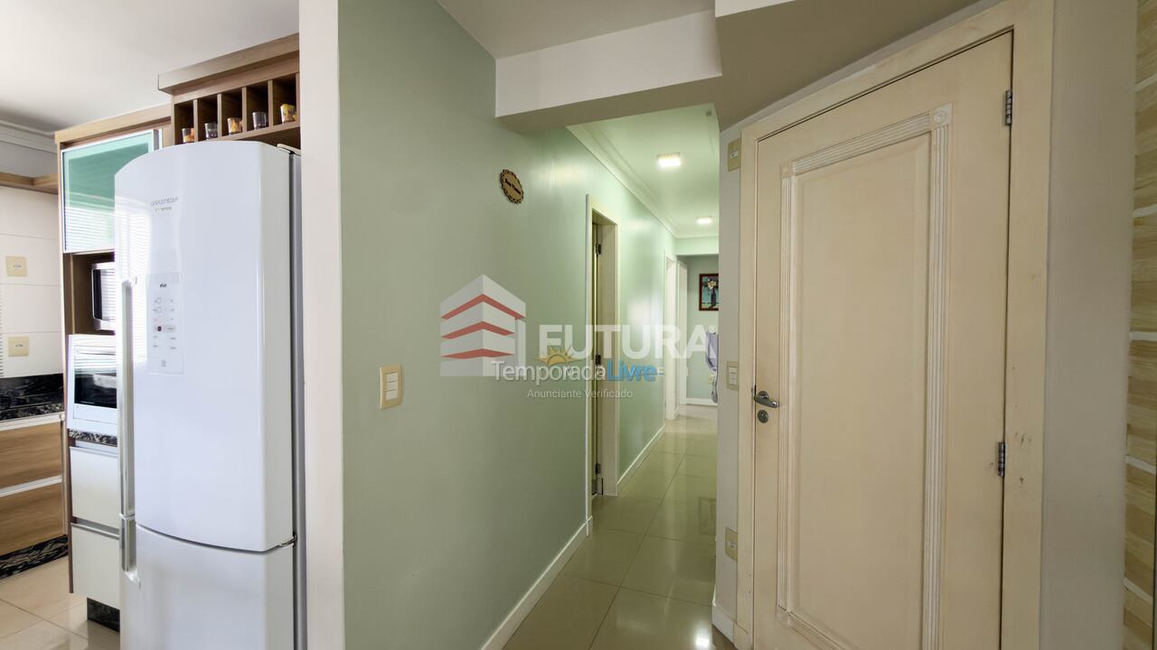 Apartamento para alquiler de vacaciones em Bombinhas (Praia de Bombas)
